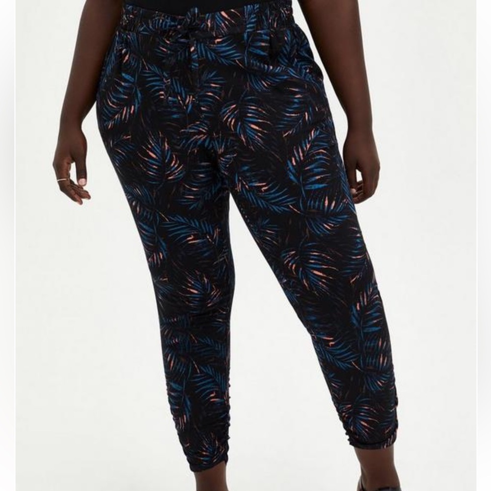 Torrid Challis Ruched Jogger Pants size 2x